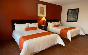 Capital O La Huerta Golf & Hotel